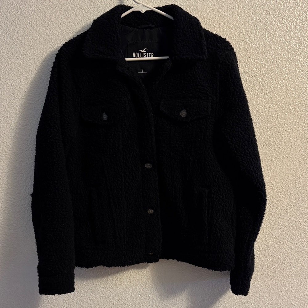 Hollister Women's Cozy Black Teddy Jacket